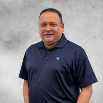 Luis  Rivera 