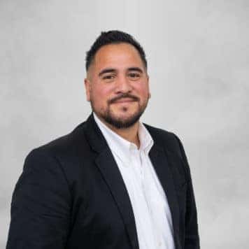 Brian  Contreras 