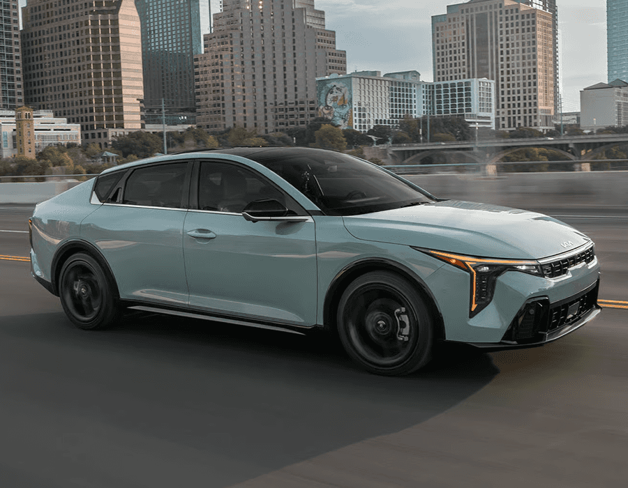 Kia K4 vs Honda Civic