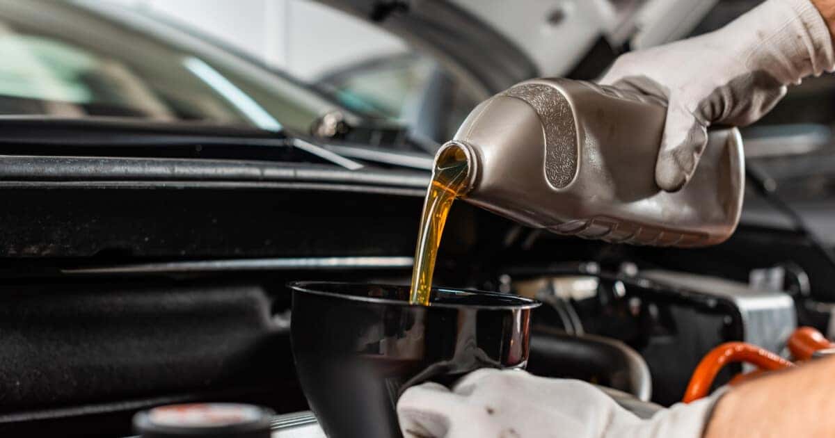 Synthetic Oil vs. Regular Oil Honda of Columbia Service Tips