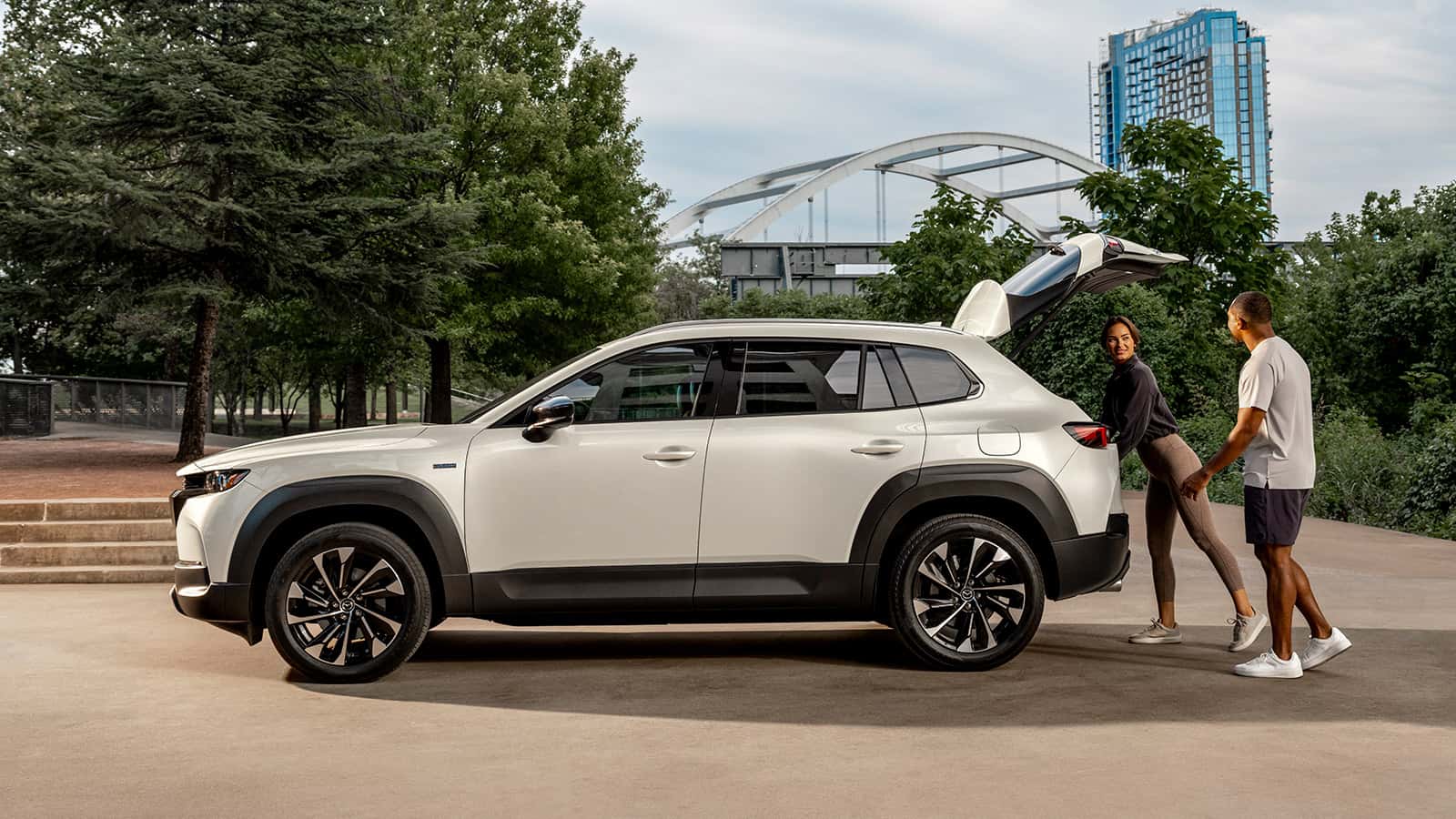 CX‑50 Hybrid vs RAV4 Hybrid in San Diego | Hello Mazda of San Diego, image size:1600x900