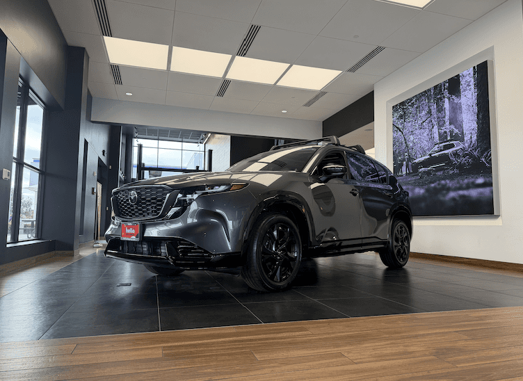 Hello Mazda guests at the dealership