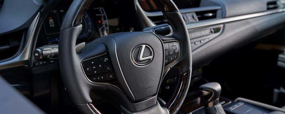 2020 Lexus ES Interior