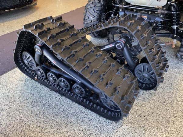 2017 Commander Max tracks