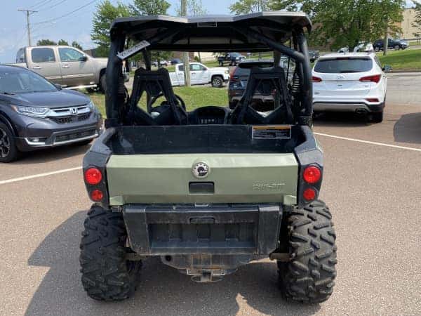2020 Commander 800R-6