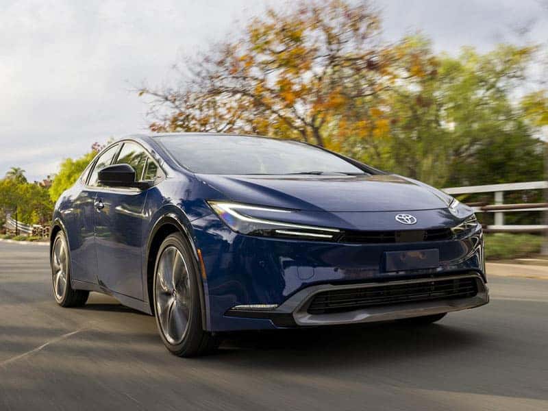 New 2025 Toyota Prius Hybrid Engine Performance and Powertrains