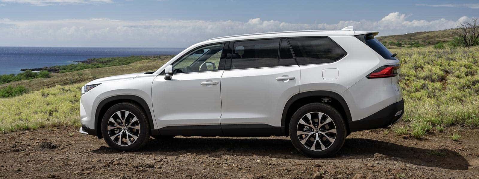 Lease or Finance New 2025 Toyota Grand Highlander Full-Size SUV in Stanleytown near Danville Virginia