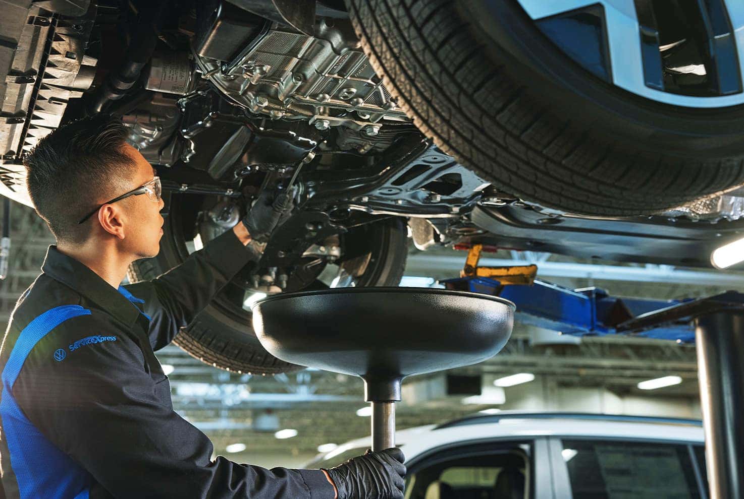 Best cheap oil change in Los Angeles — $119.95 any make or model — New Century VW Glendale