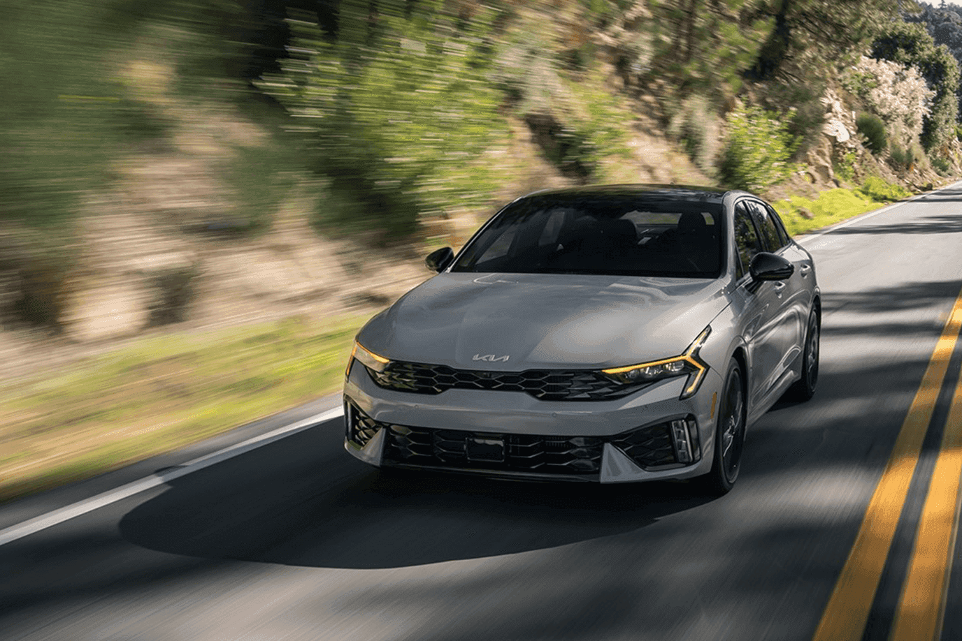 kia5-on-road