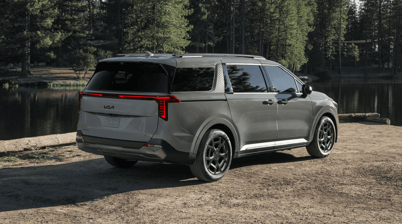 2026 Kia Carnival MPV Hybrid 2