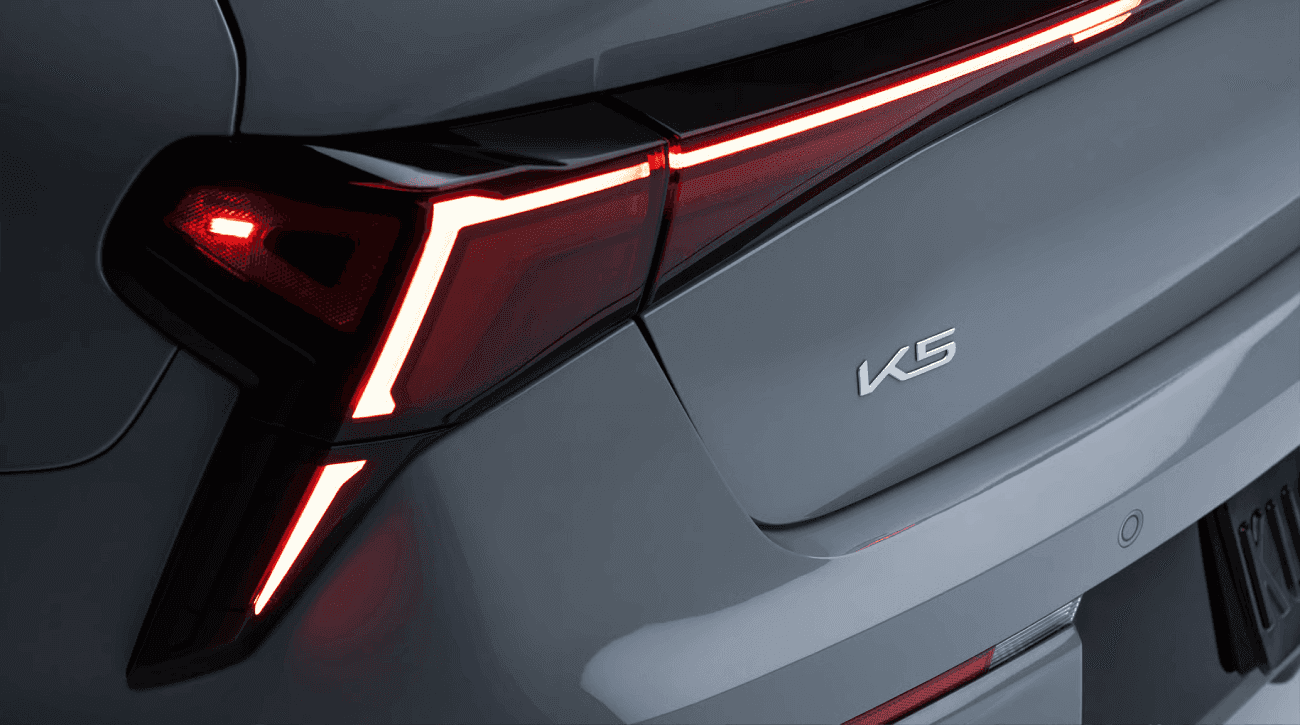 2026 Kia K5 5