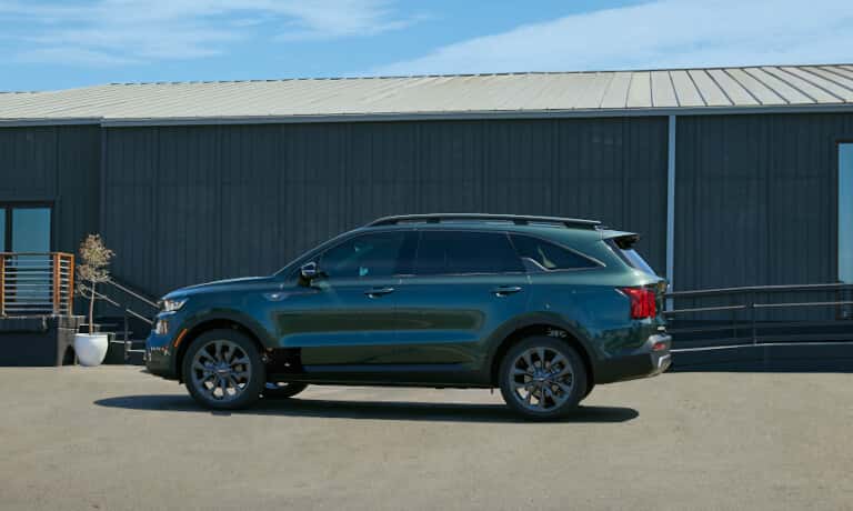 2026 Kia Sorento side view