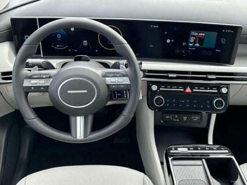 2025 Hyundai TUCSON view of dash