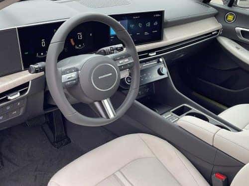 2025 Hyundai Sonata Hybrid dash