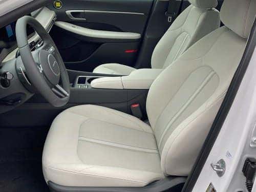 2025 Hyundai Sonata Hybrid front seats