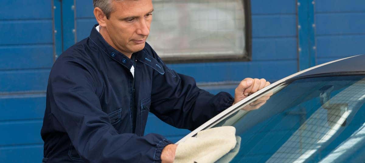 Clean Inside Windscreen 