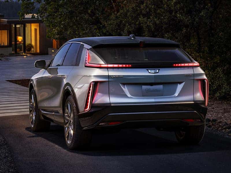 2023 Cadillac LYRIQ features a stunning exterior and all-electric powertrain