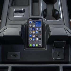 2024 GMC Sierra 2500HD Denalil Ultimate Built-in Mobile Phone Charger
