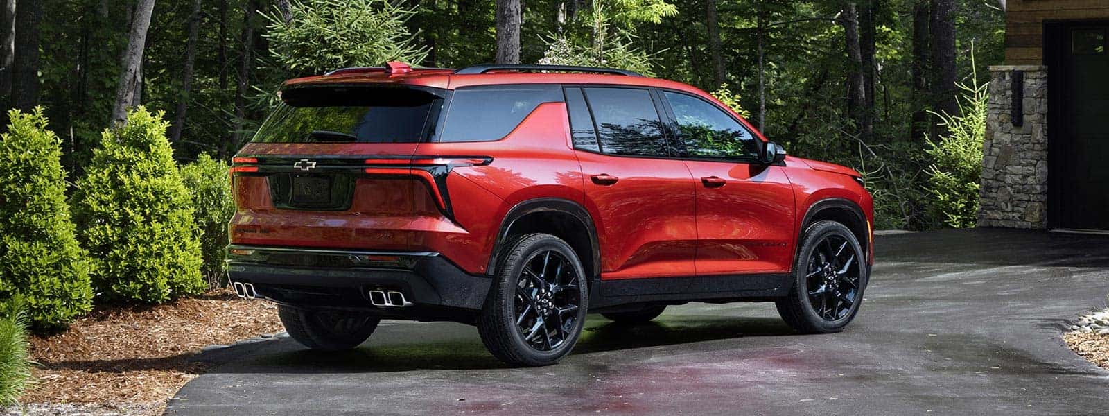 Lease or Finance New 2025 Chevrolet Traverse Midsize SUV in Woodbridge near Brampton Toronto Ontario