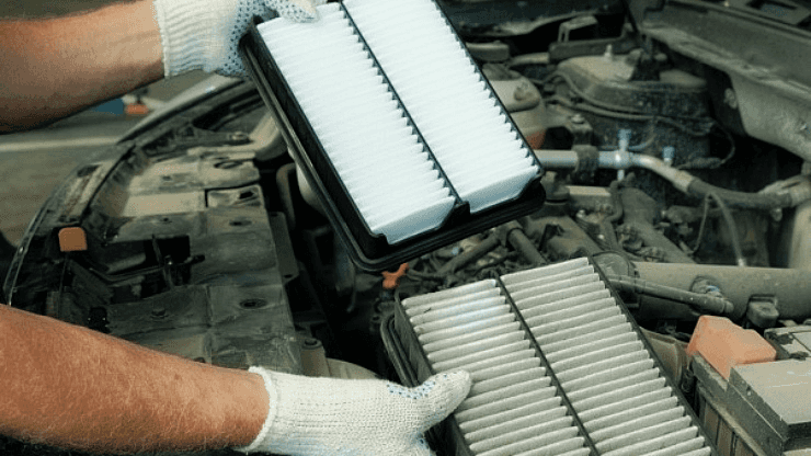Comparison between and old and new engine air filter