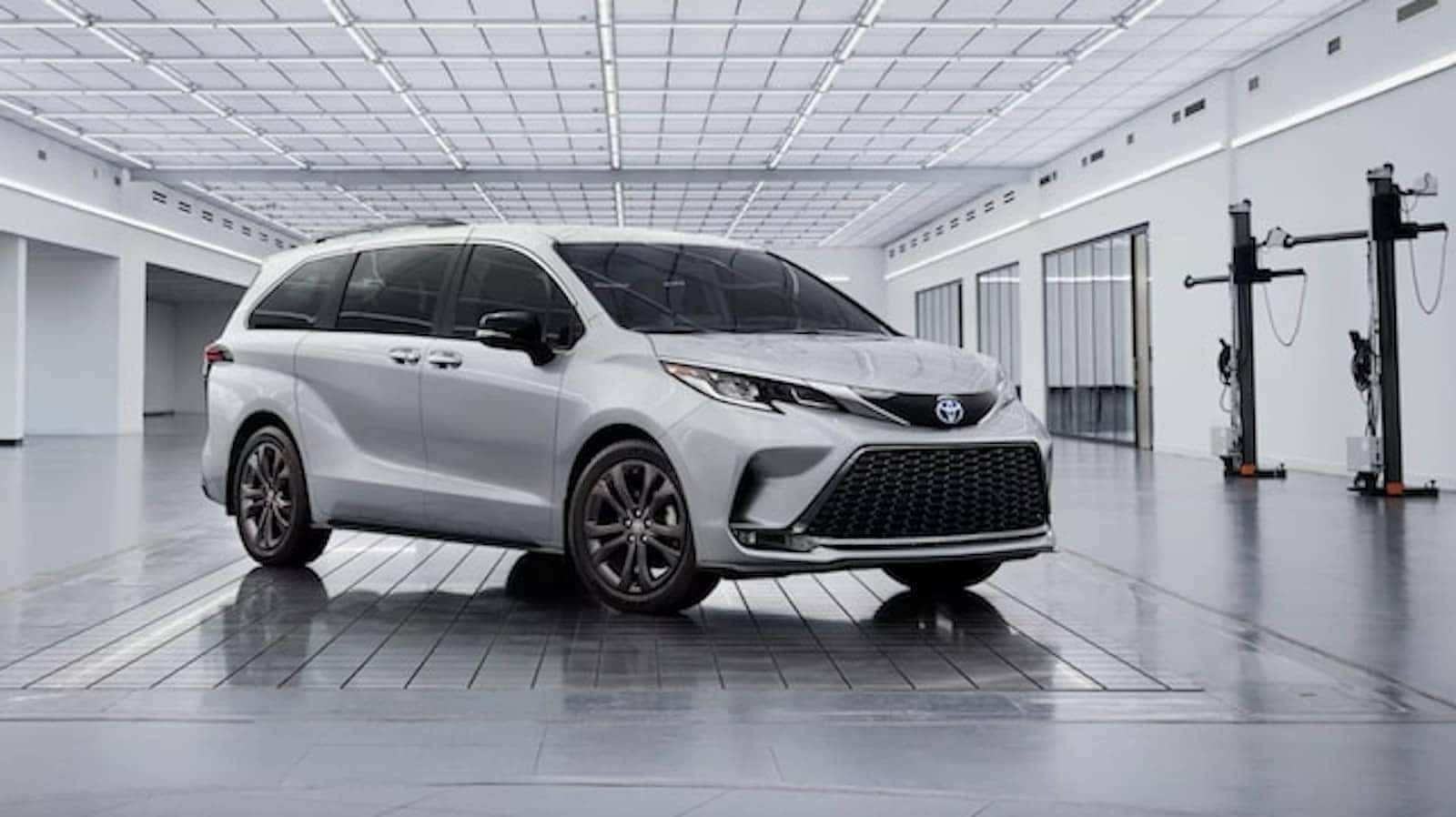 Toyota 2023 Sienna in Rockwall, TX
