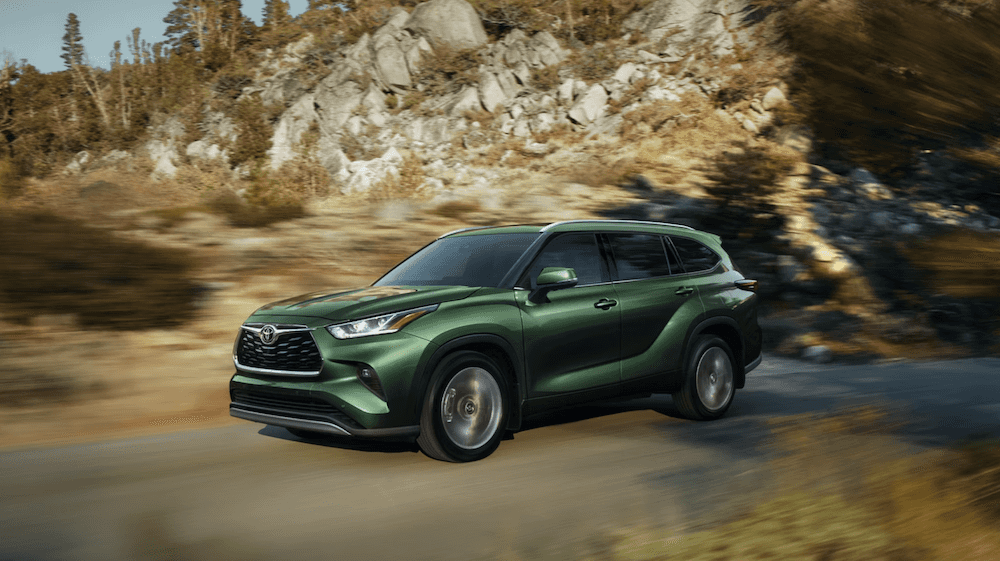 New green 2025 Toyota Highlander for sale near Mesquite, TX