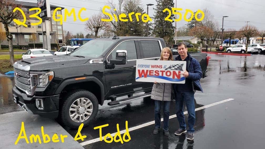 23-GMC-Sierra-2500-Amber-And-Todd2